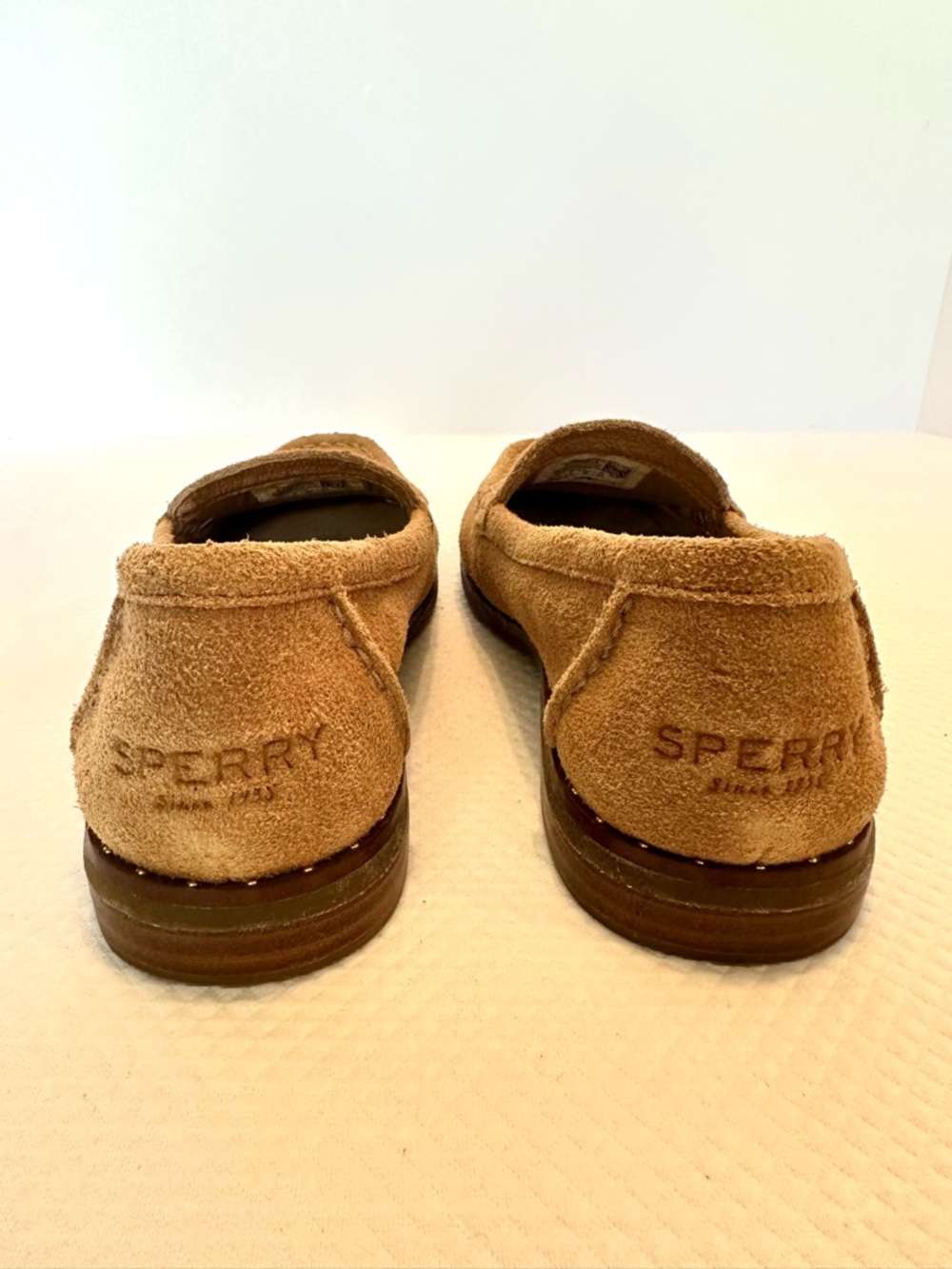 Sperry Seaport Stud Trimmed Women's Tan Suede Penny Loafers Classic Timeless - Picture 3 of 10